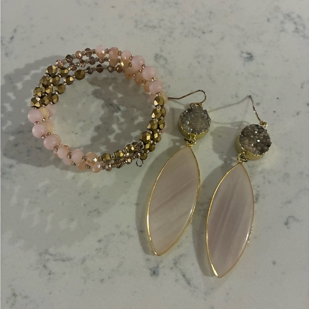 Elegant Pink and Gold Jewelry Set